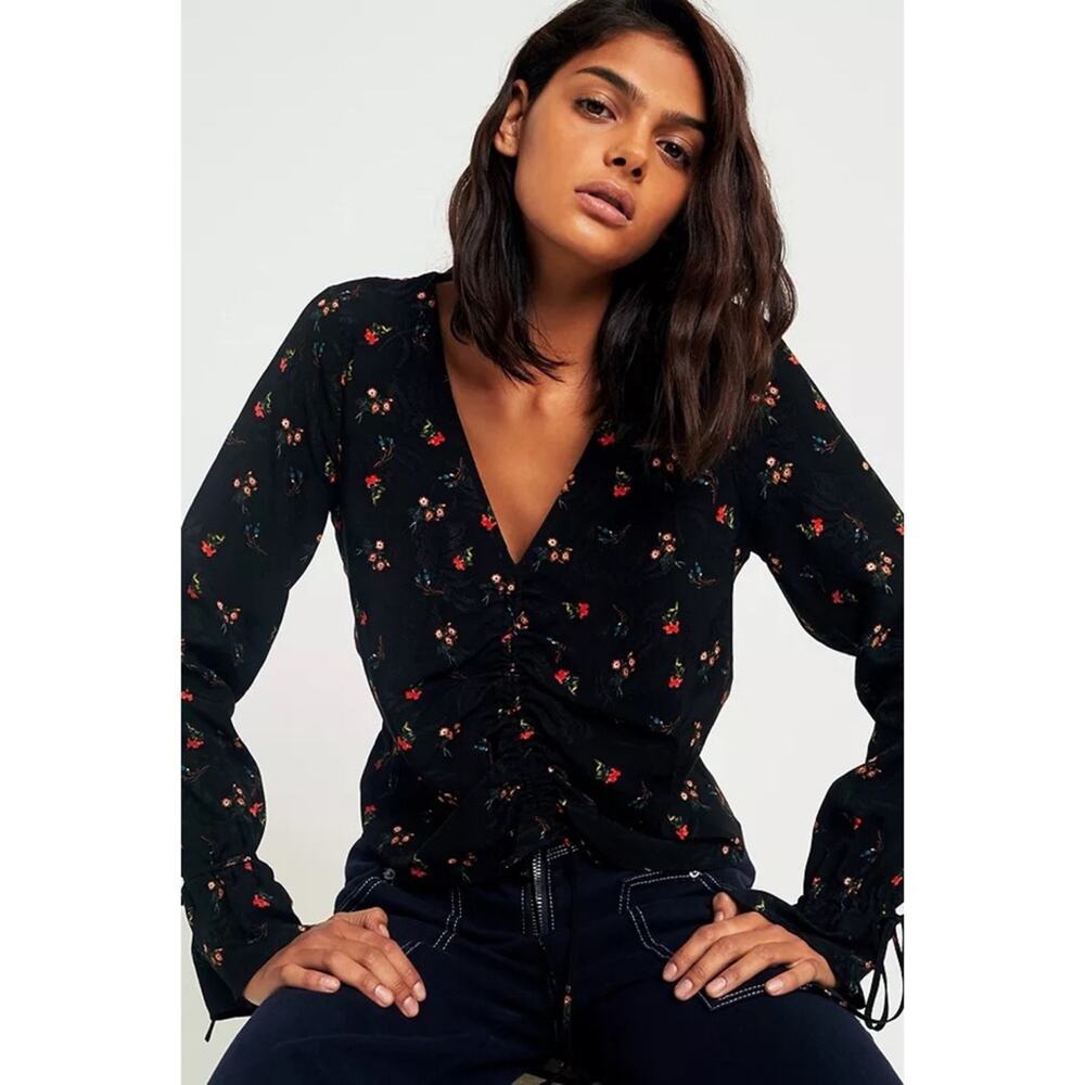 Urban Outfitters Deep V Cinched Floral Shirt Top black jacquard red floral